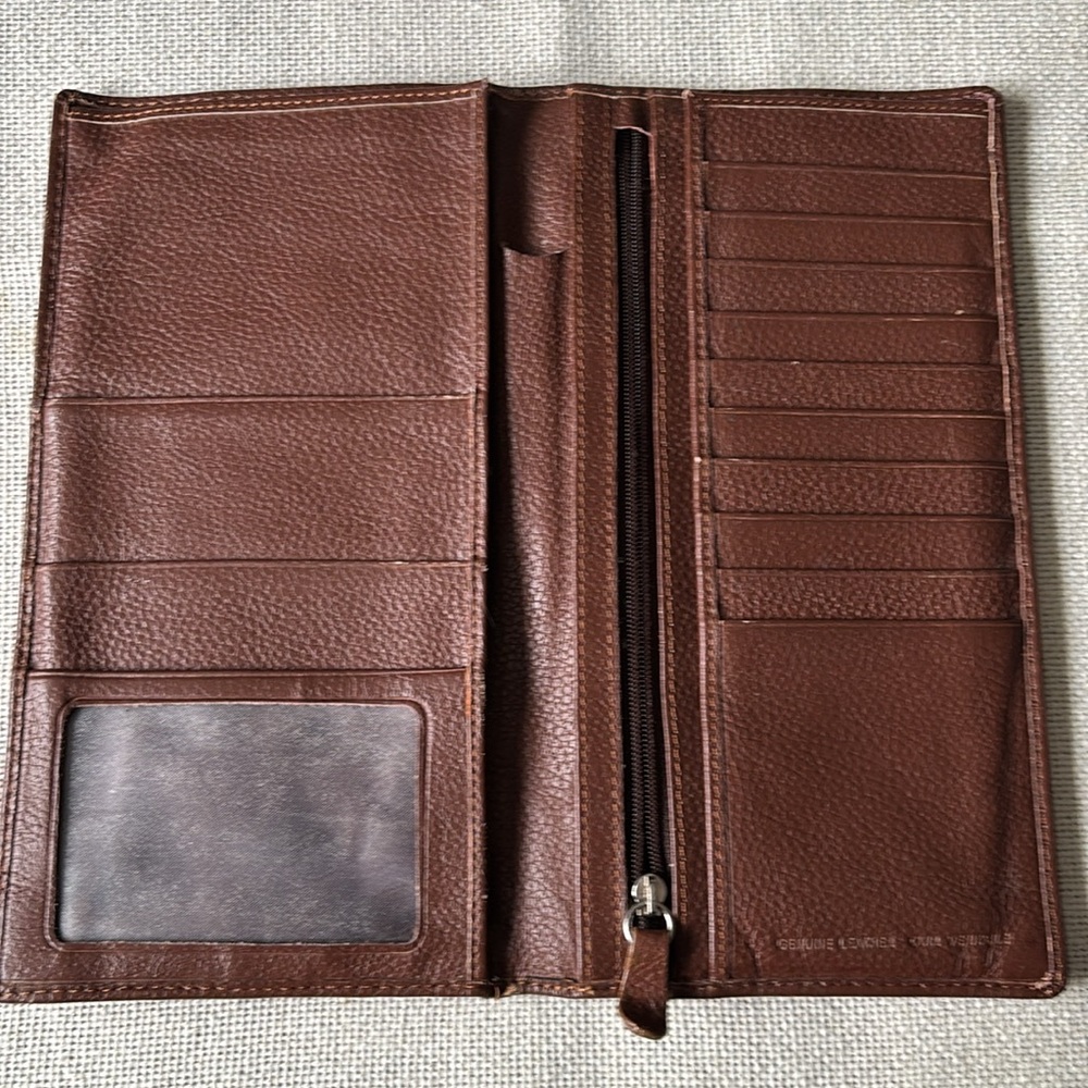 Swiss Gear leather wallet zipper multi section